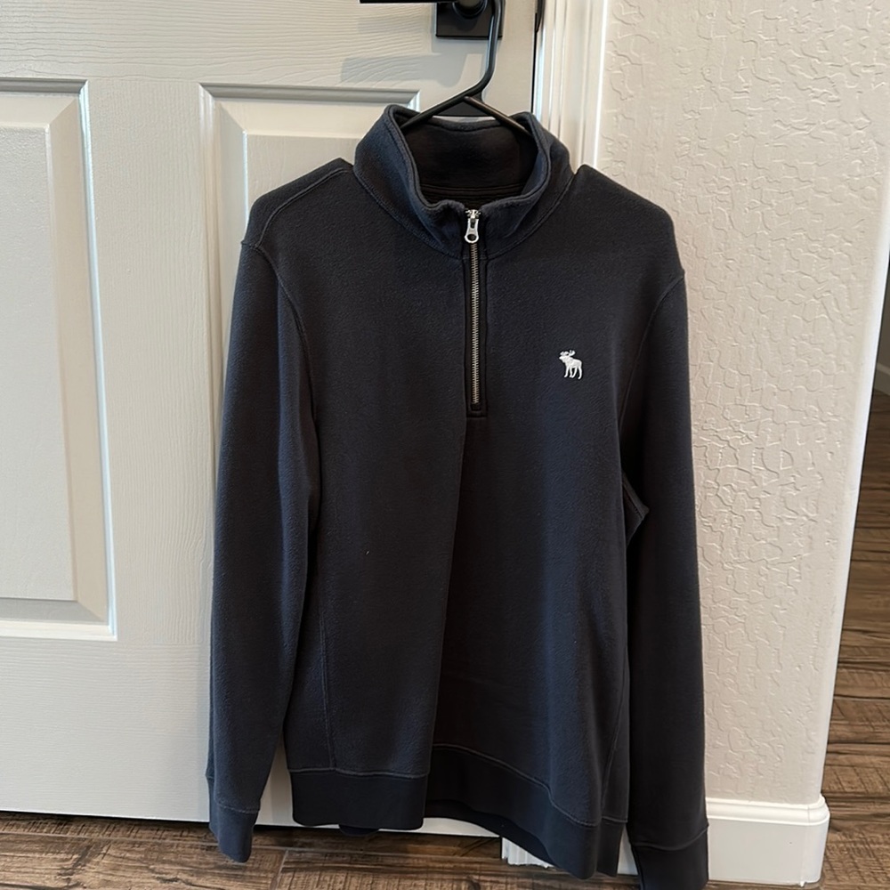 Abercrombie & Fitch half zip sweatshirt